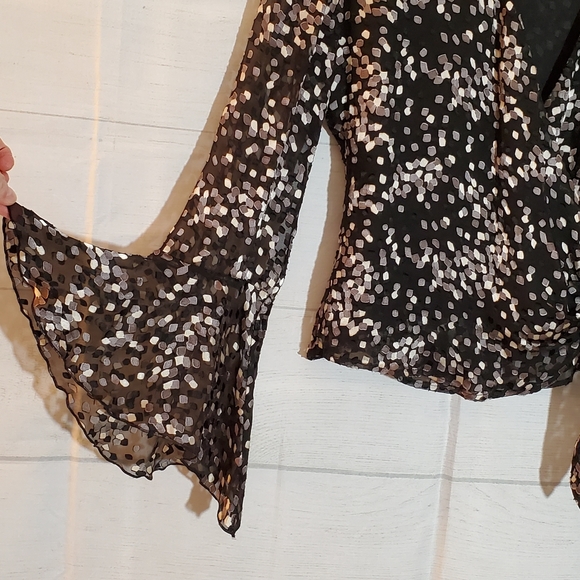 Silk wrap tie waist blouse black size small - Picture 6 of 7